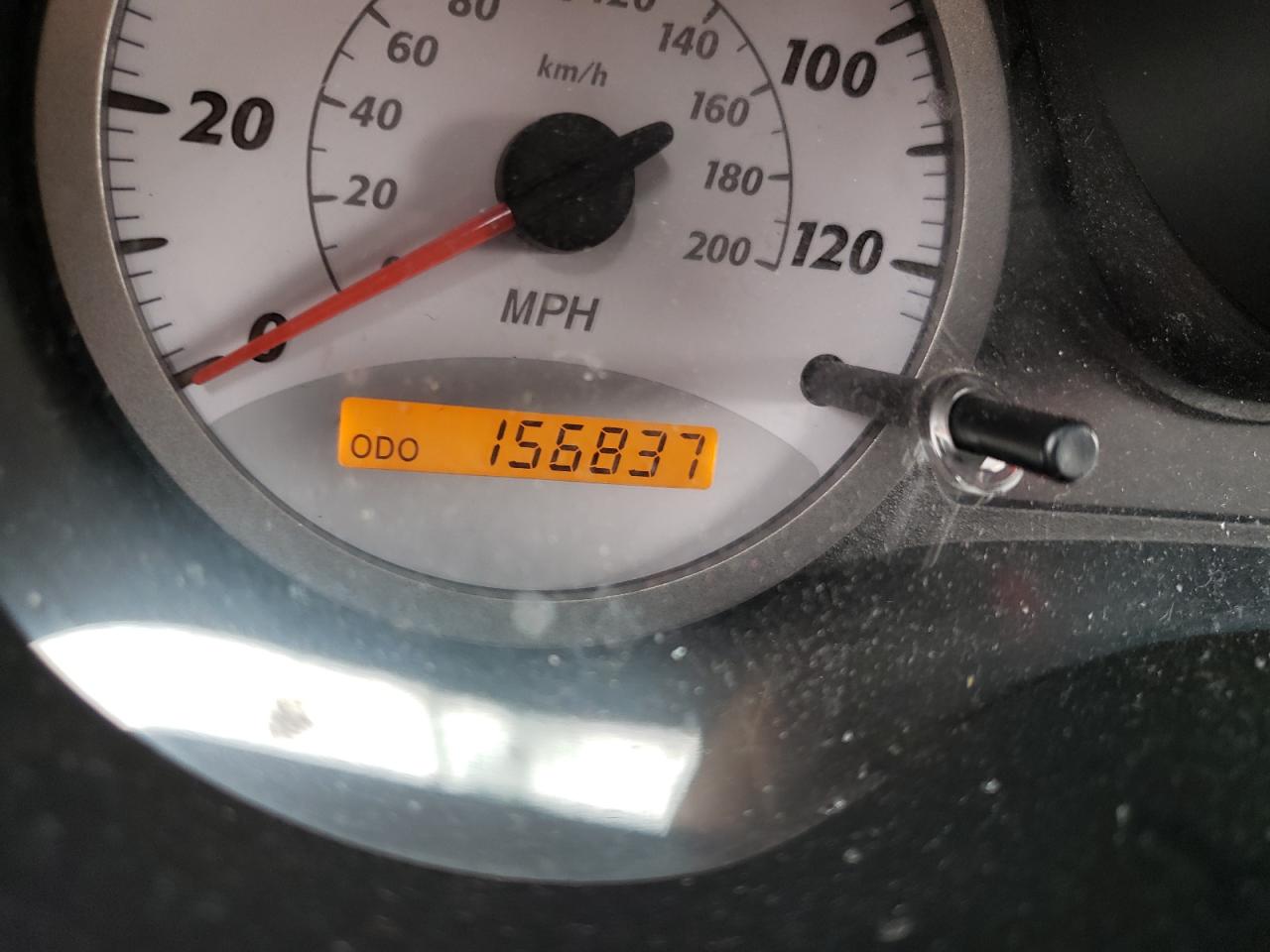 Photo 13 from auction – 2004 TOYOTA RAV4 with VIN JTEGD20V040020065