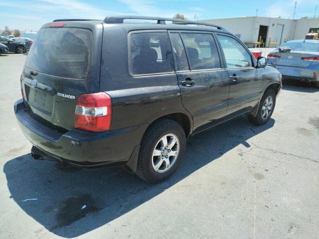 Photo 4 from auction – 2005 TOYOTA HIGHLANDER with VIN JTEGP21A050074681