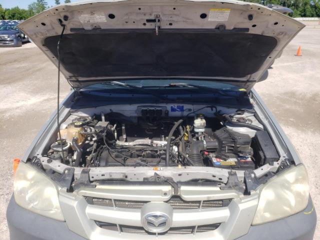 Photo 10 from auction – 2005 MAZDA TRIBUTE I with VIN 4F2YZ02Z05KM51400
