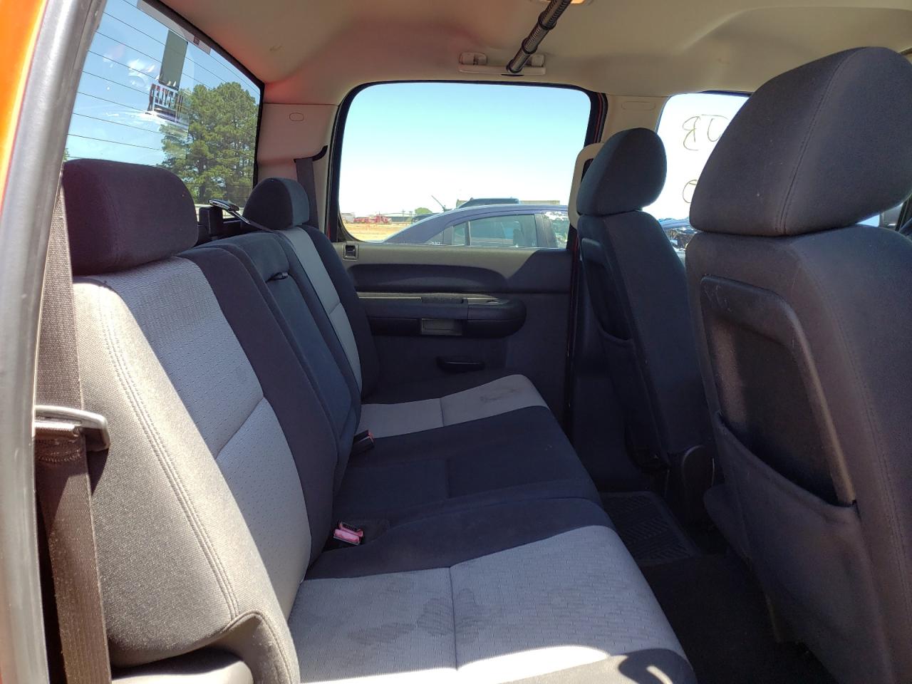 Photo 6 from auction – 2008 GMC SIERRA C15 with VIN 3GTEC13C48G108802