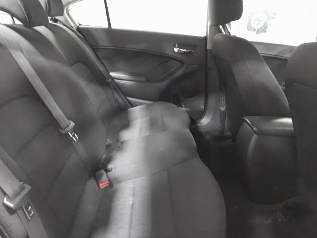 Photo 8 from auction – 2016 KIA FORTE LX with VIN KNAFK4A63G5501456