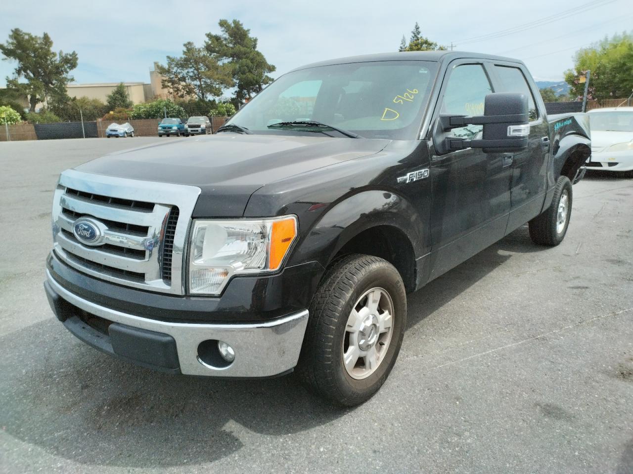 Photo 2 from auction – 2012 FORD F150 SUPER with VIN 1FTEW1CM3CKD17904
