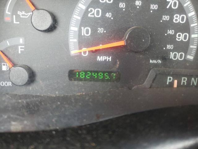 Photo 8 from auction – 2002 FORD F150 with VIN 1FTRX08L32KB59863