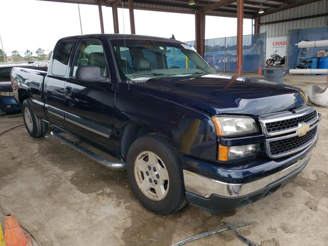Photo 14 from auction – 2006 CHEVROLET SILVERADO with VIN 1GCEC19Z16Z173308