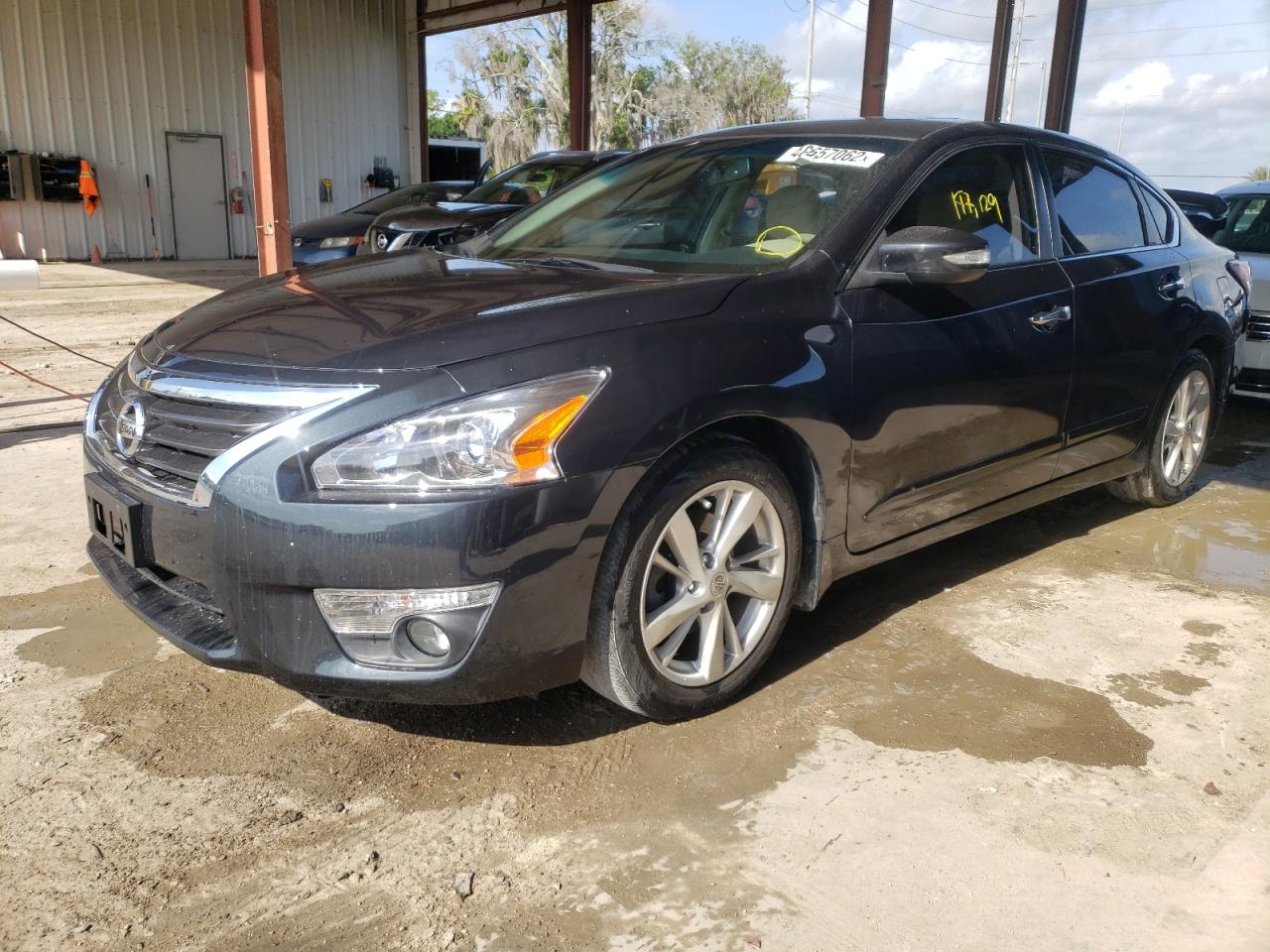 Photo 15 from auction – 2014 NISSAN ALTIMA SL with VIN 1N4AL3AP3EC126843
