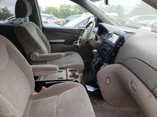 Photo 5 from auction – 2004 TOYOTA SIENNA LE with VIN 5TDBA23C14S001541