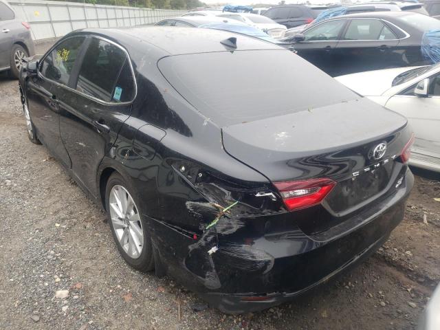 Photo 3 from auction – 2021 TOYOTA CAMRY LE with VIN 4T1C11BK8MU024166