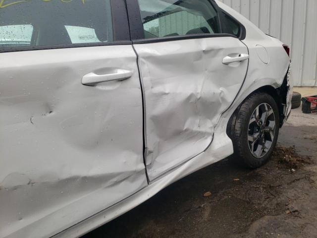 Photo 9 from auction – 2021 KIA FORTE FE with VIN 3KPF24AD1ME273166