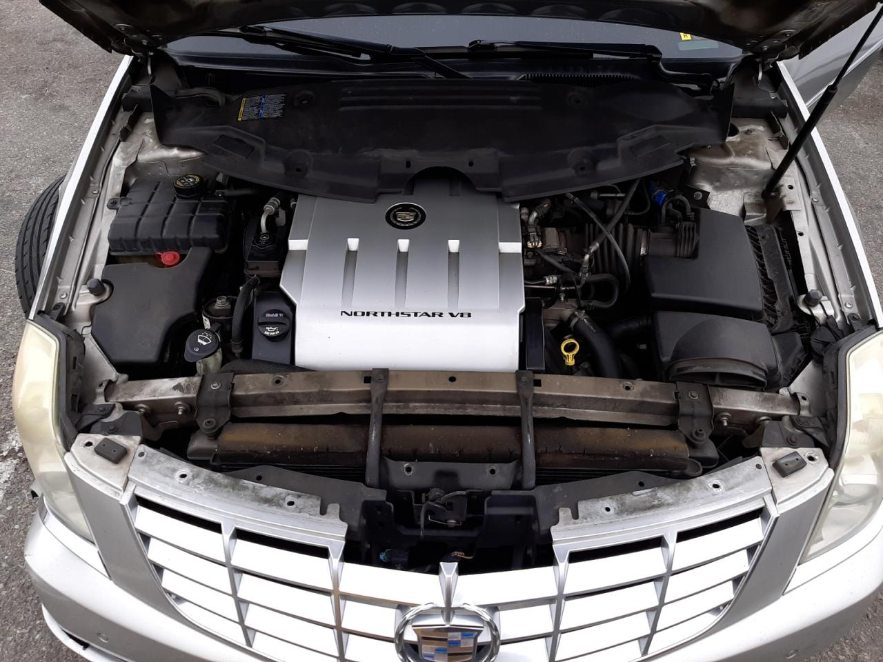 Photo 12 from auction – 2008 CADILLAC DTS with VIN 1G6KD57Y28U187528