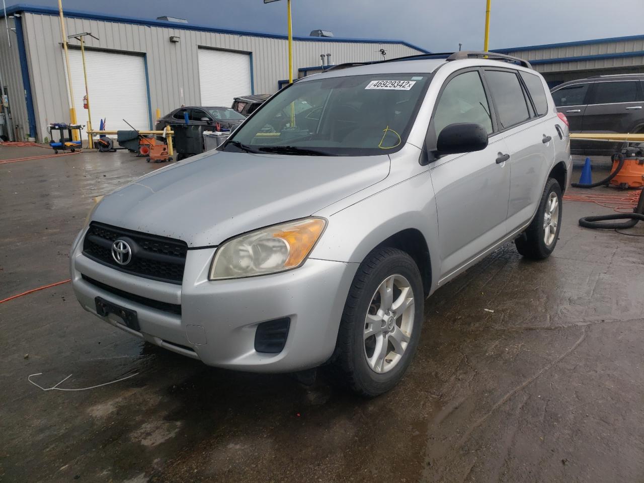 Photo 15 from auction – 2009 TOYOTA RAV4 with VIN JTMBF33V59D001408