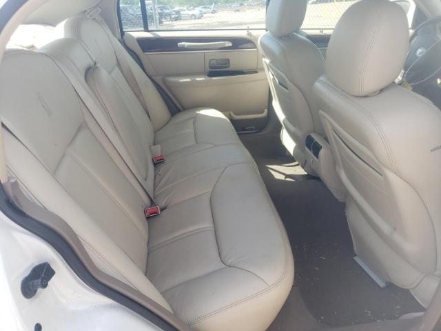Photo 6 from auction – 2003 LINCOLN TOWN CAR C with VIN 1LNHM83W63Y636610