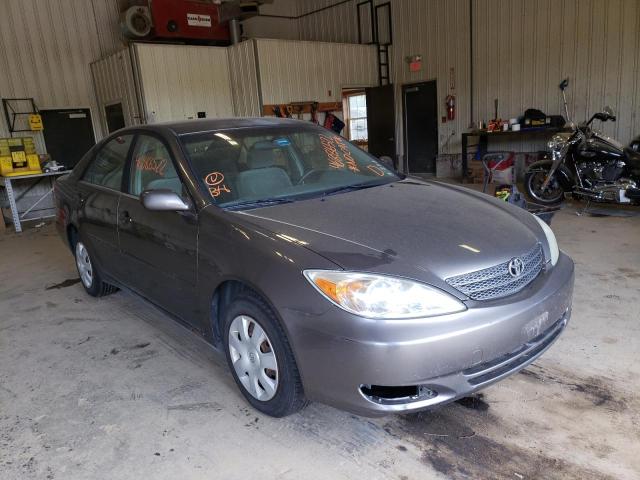 Photo 1 from auction – 2004 TOYOTA CAMRY LE with VIN JTDBE32K140253120
