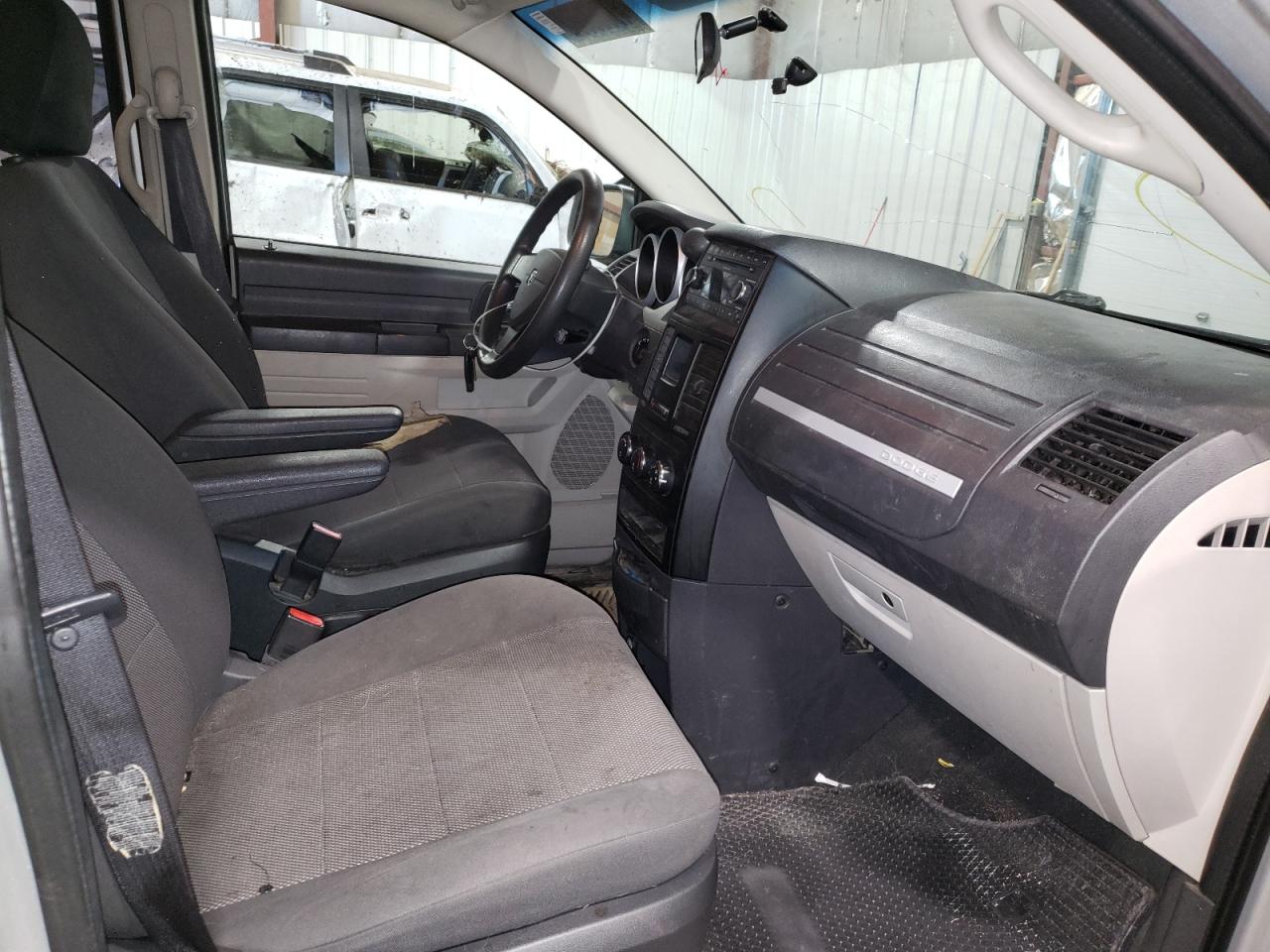 Photo 5 from auction – 2008 DODGE GRAND CARA with VIN 1D8HN44H18B164192