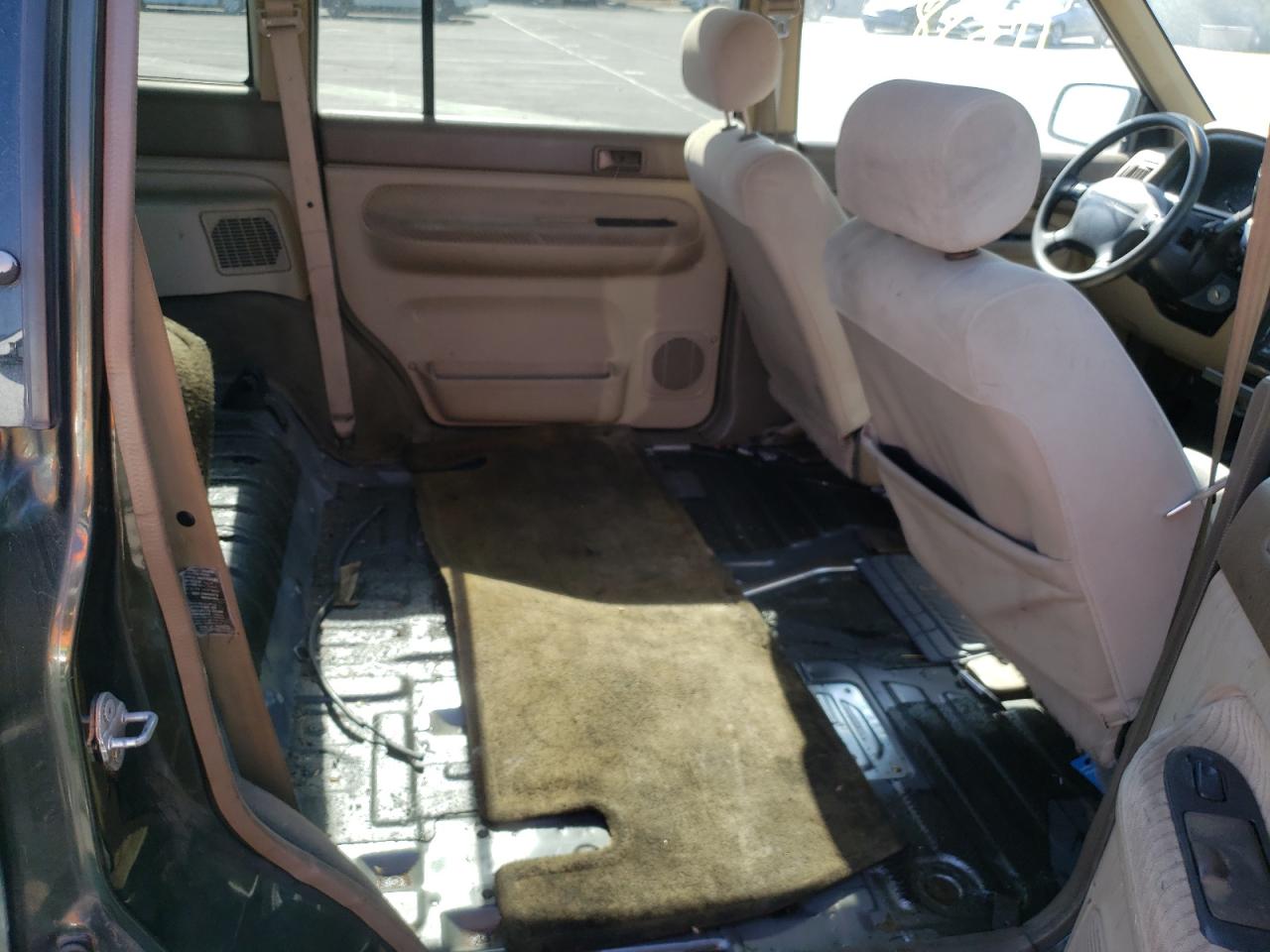 Photo 6 from auction – 1996 MAZDA MPV WAGON with VIN JM3LV5225T0811072