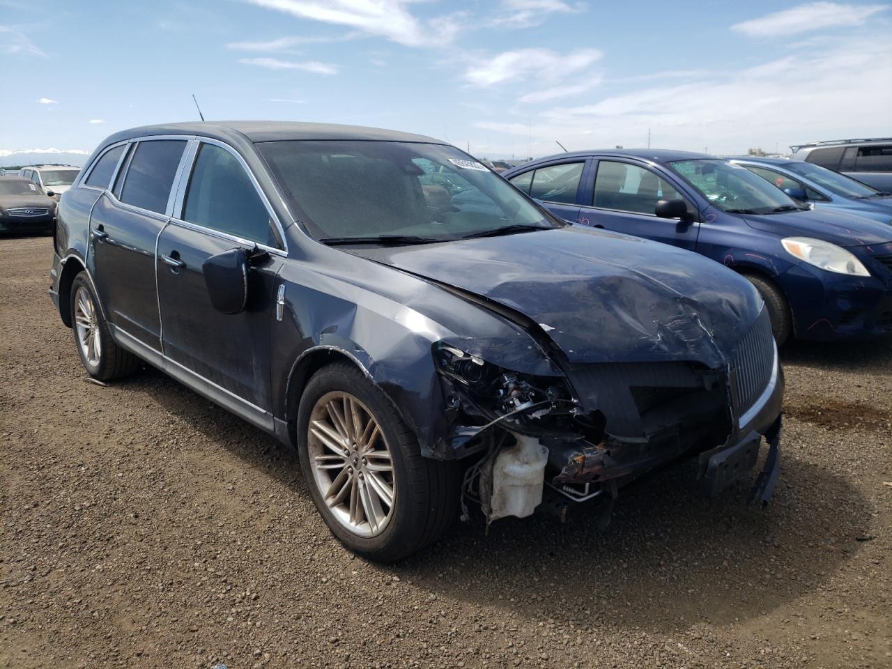 Photo 14 from auction – 2014 LINCOLN MKT with VIN 2LMHJ5AT0EBL50434
