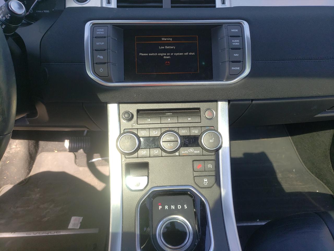 Photo 9 from auction – 2015 LAND ROVER RANGE ROVE with VIN SALVP2BG9FH073815