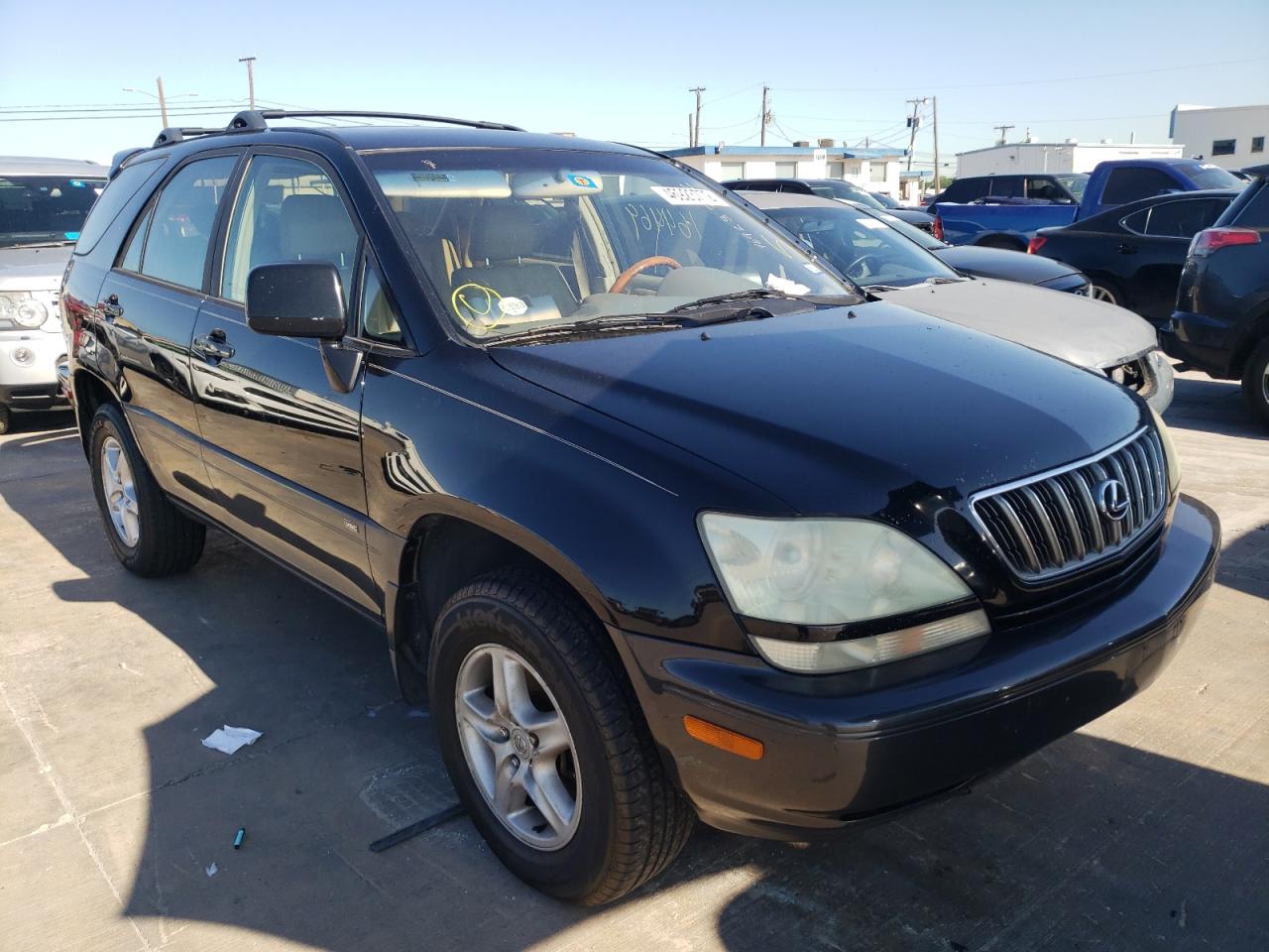 Photo 14 from auction – 2002 LEXUS RX 300 with VIN JTJHF10U120278058
