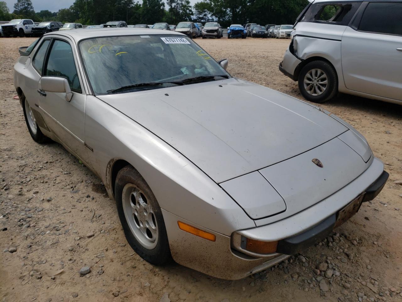 Photo 14 from auction – 1986 PORSCHE 944 with VIN WP0AA0946GN457609