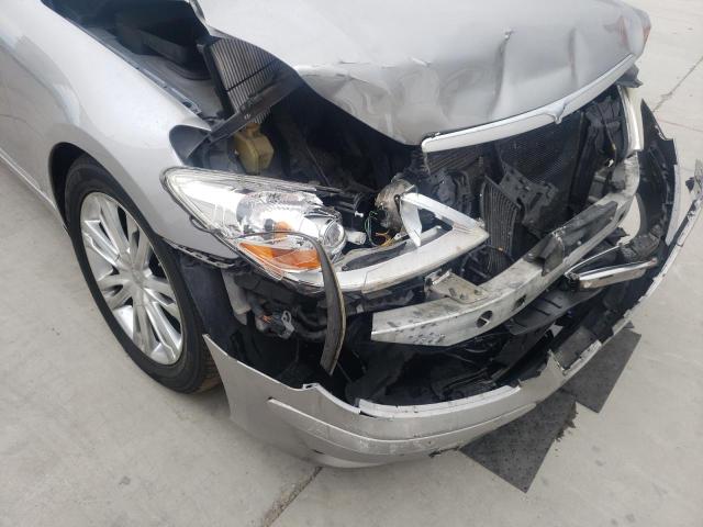Photo 9 from auction – 2010 HYUNDAI GENESIS 4. with VIN KMHGC4DF2AU105673