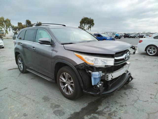 TOYOTA HIGHLANDER 2014 with VIN 5TDBKRFH5ES006157 - Photo from auction