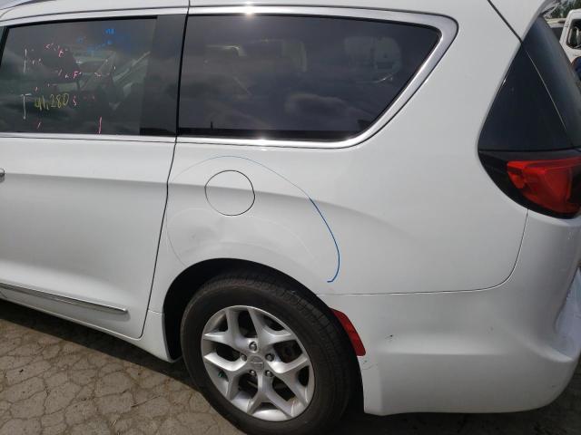 Photo 9 from auction – 2018 CHRYSLER PACIFICA T with VIN 2C4RC1BGXJR114920