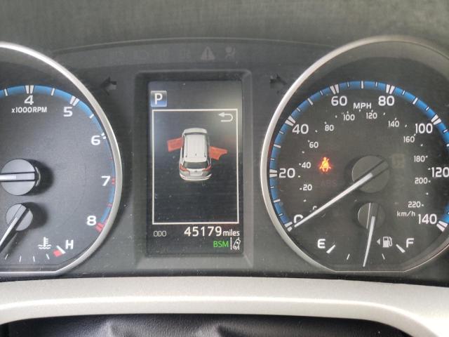 Photo 8 from auction – 2018 TOYOTA RAV4 ADVEN with VIN 2T3RFREV3JW814364