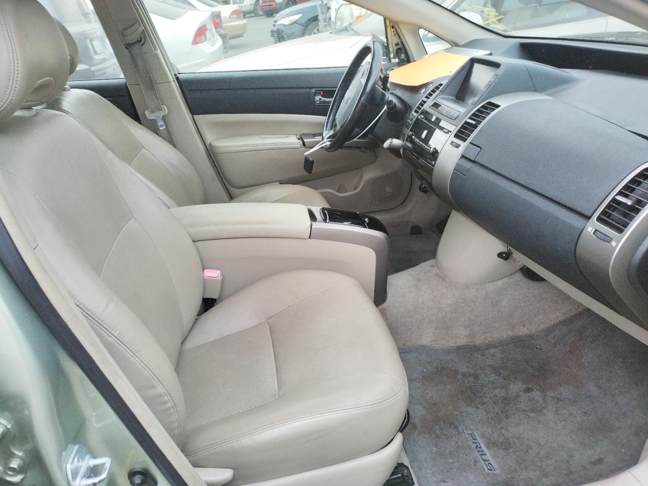 Photo 5 from auction – 2007 TOYOTA PRIUS with VIN JTDKB20U377649083