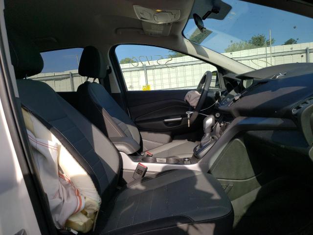Photo 5 from auction – 2016 FORD ESCAPE SE with VIN 1FMCU9GX2GUB50571