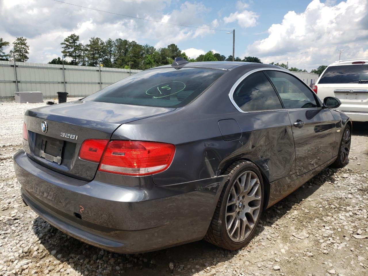 Photo 17 from auction – 2008 BMW 328 I with VIN WBAWB33518PU89084