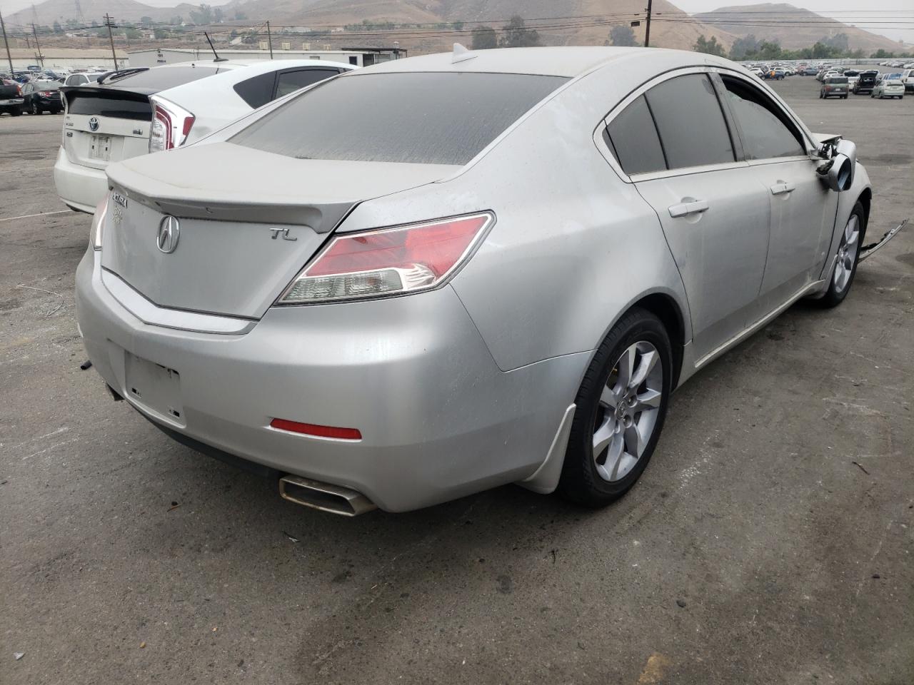 Photo 20 from auction – 2012 ACURA TL with VIN 19UUA8F50CA013170