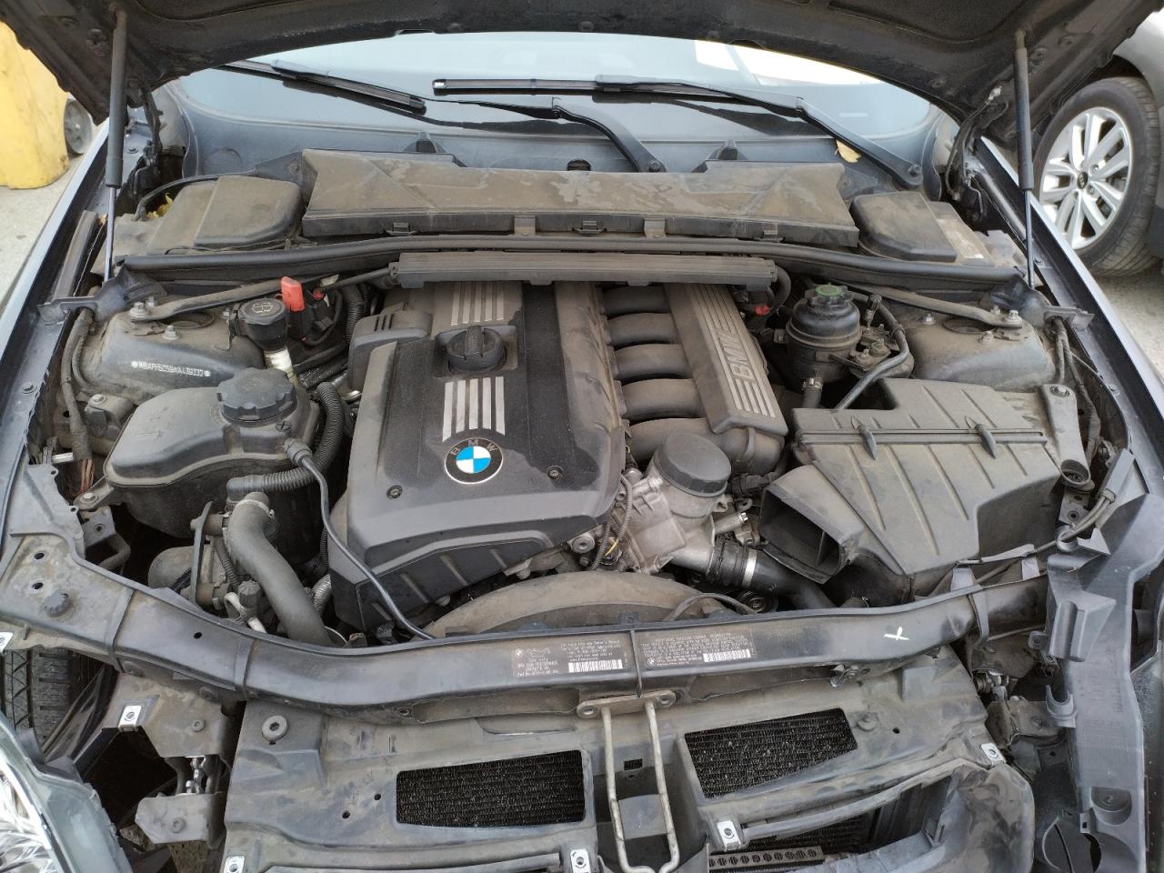 Photo 7 from auction – 2010 BMW 328 I SULE with VIN WBAPH5C59AA439332