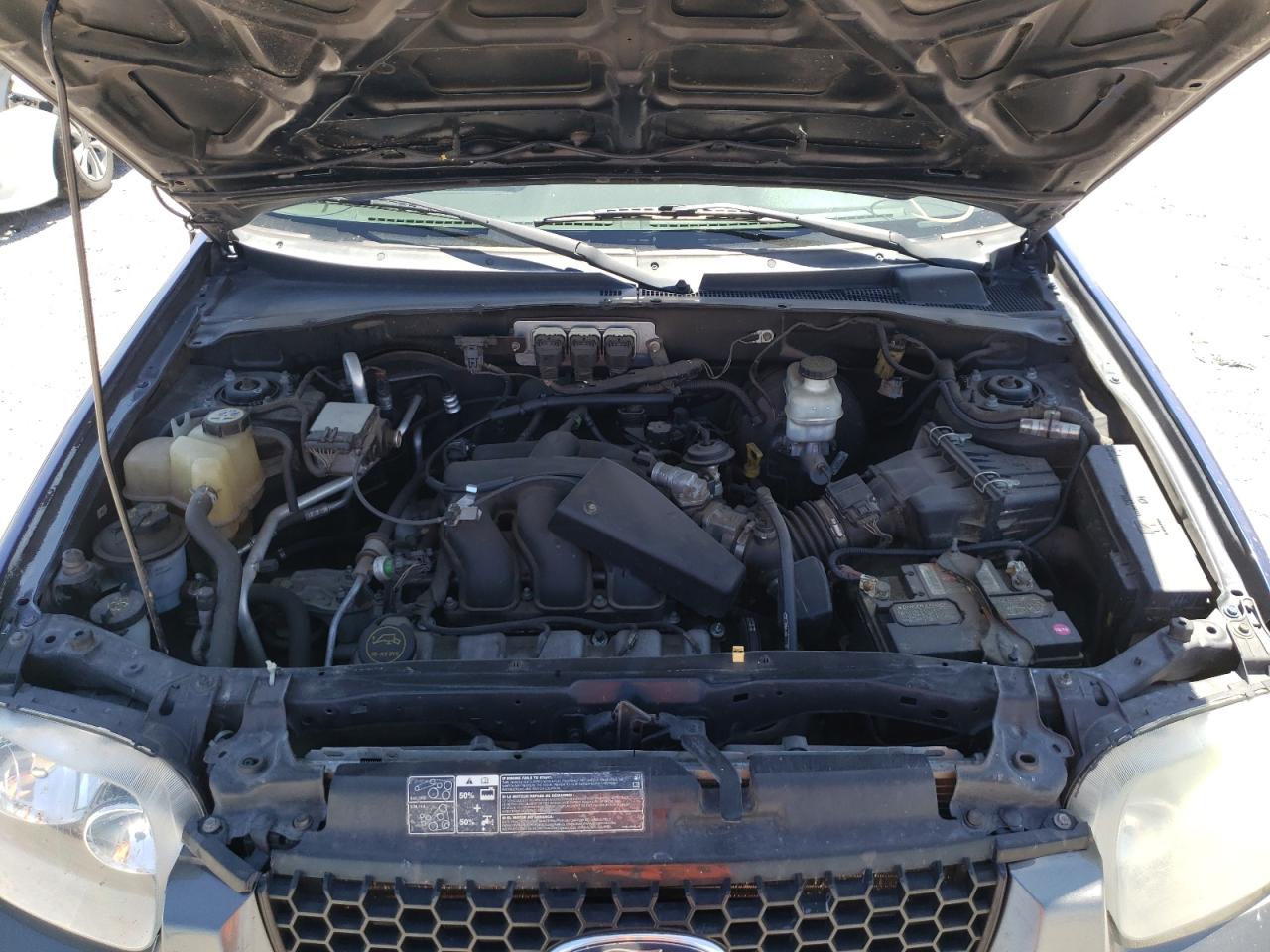 Photo 7 from auction – 2006 FORD ESCAPE XLT with VIN 1FMCU93166KA23558