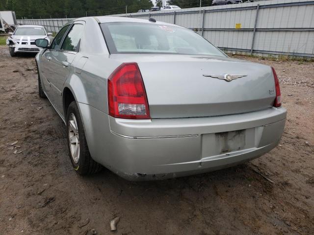 Photo 3 from auction – 2005 CHRYSLER 300 TOURIN with VIN 2C3AA53G95H663324