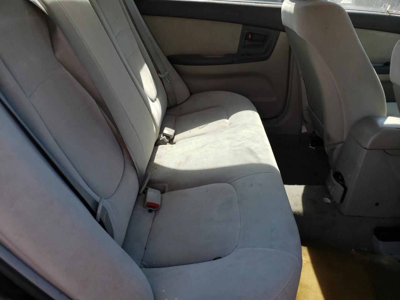 Photo 18 from auction – 2006 KIA SPECTRA LX with VIN KNAFE122965273317