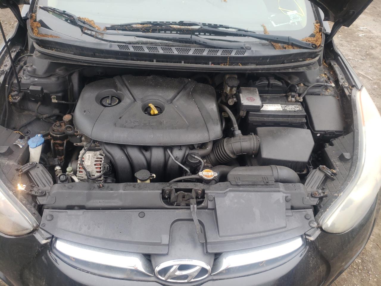 Photo 12 from auction – 2012 HYUNDAI ELANTRA GL with VIN 5NPDH4AE5CH094329