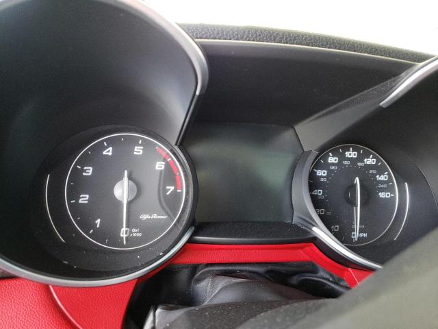 Photo 8 from auction – 2017 ALFA ROMEO GIULIA with VIN ZARFAEBN2H7544246