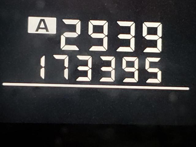 Photo 8 from auction – 2010 SUBARU OUTBACK 2. with VIN 4S4BRBJC9A3349365
