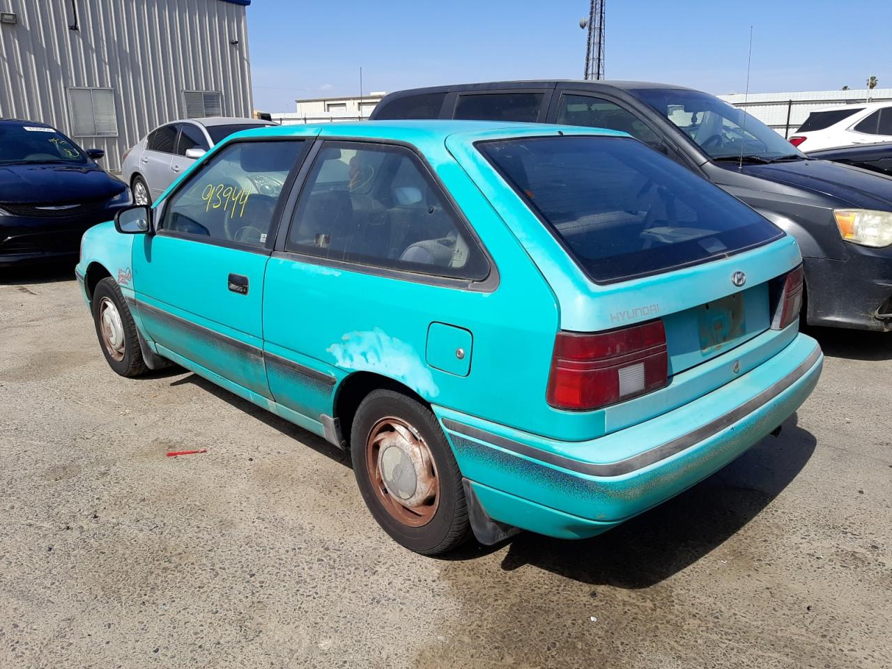 Photo 3 from auction – 1994 HYUNDAI EXCEL with VIN KMHVD12J1RU325490