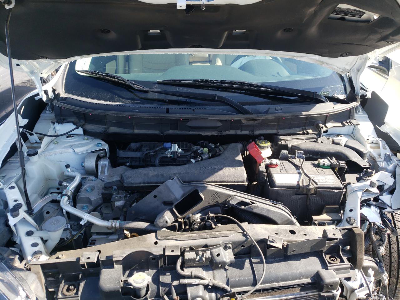 Photo 20 from auction – 2017 NISSAN ROGUE S with VIN KNMAT2MT2HP572184