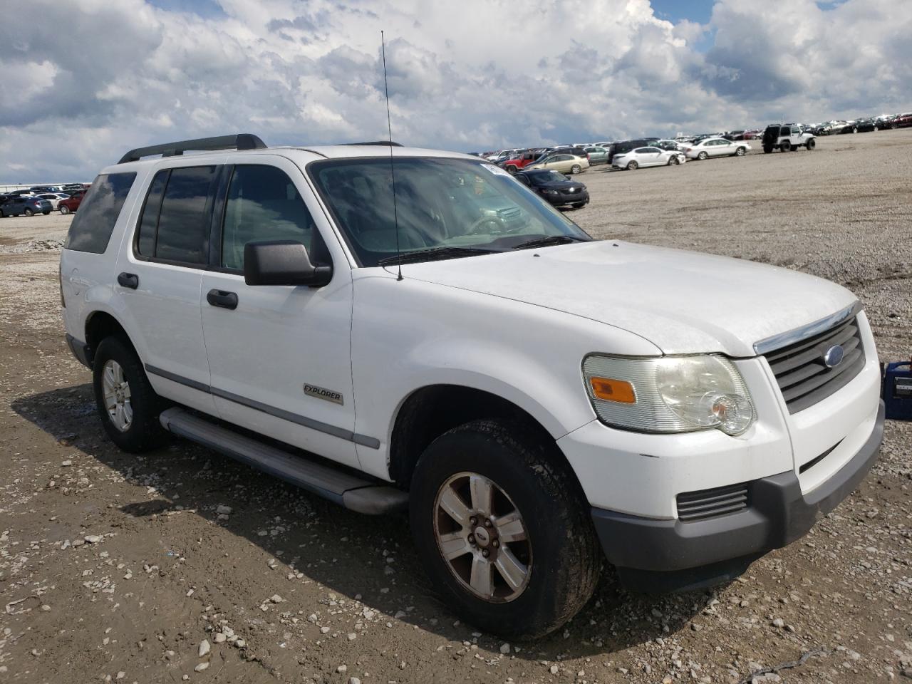 Photo 20 from auction – 2006 FORD EXPLORER X with VIN 1FMEU72E96UA67866