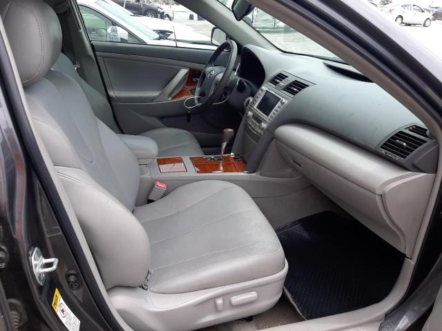 Photo 5 from auction – 2011 TOYOTA CAMRY BASE with VIN 4T4BF3EK5BR212764