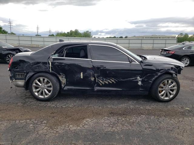 Photo 9 from auction – 2017 CHRYSLER 300 LIMITE with VIN 2C3CCARG5HH648035