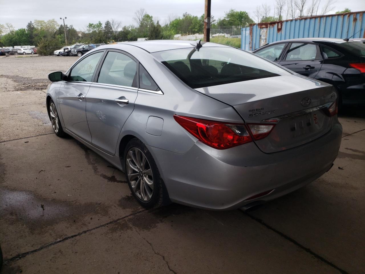 Photo 3 from auction – 2012 HYUNDAI SONATA SE with VIN 5NPEC4AB2CH396637