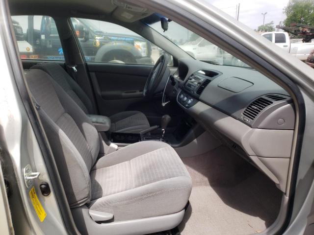 Photo 5 from auction – 2005 TOYOTA CAMRY LE with VIN 4T1BE30K95U099488