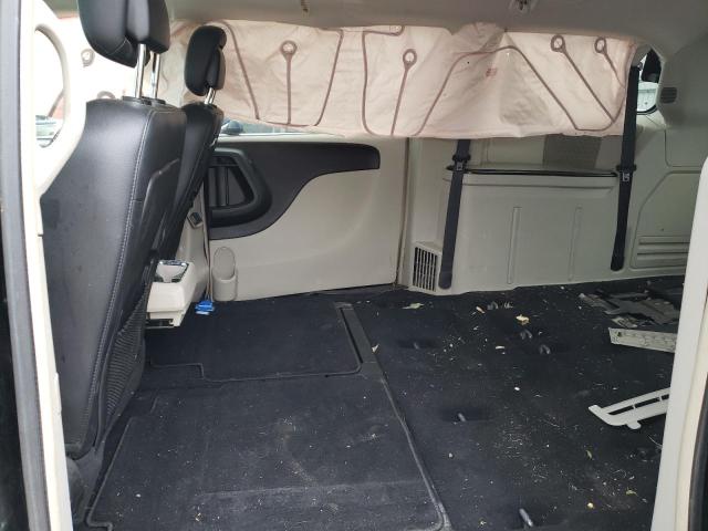 Photo 6 from auction – 2012 CHRYSLER TOWN & COU with VIN 2C4RC1BG6CR377411
