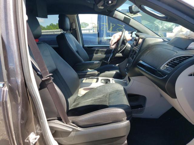 Photo 5 from auction – 2017 DODGE GRAND CARA with VIN 2C4RDGCGXHR758443
