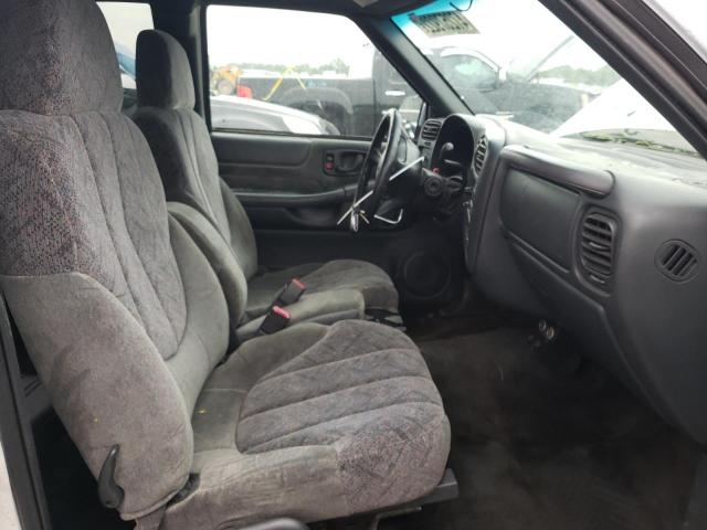 Photo 5 from auction – 2002 GMC SONOMA with VIN 1GTCS19W028122477