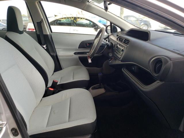 Photo 5 from auction – 2014 TOYOTA PRIUS C with VIN JTDKDTB38E1559917