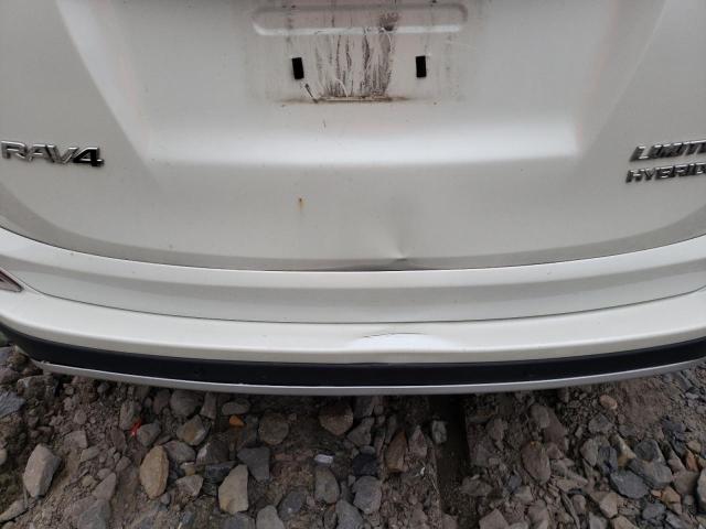 Photo 9 from auction – 2016 TOYOTA RAV4 HV LI with VIN JTMDJREV6GD005682