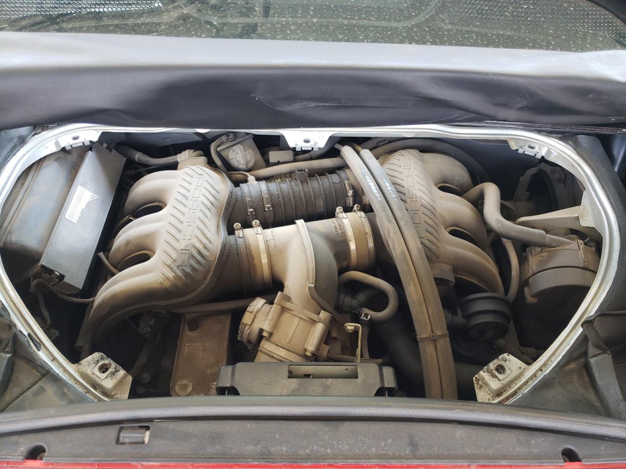 Photo 12 from auction – 2000 PORSCHE BOXSTER with VIN WP0CA2989YU628044